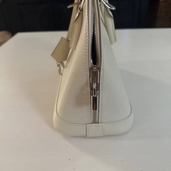 LV Epi Alma Cream - Picture 3 of 16